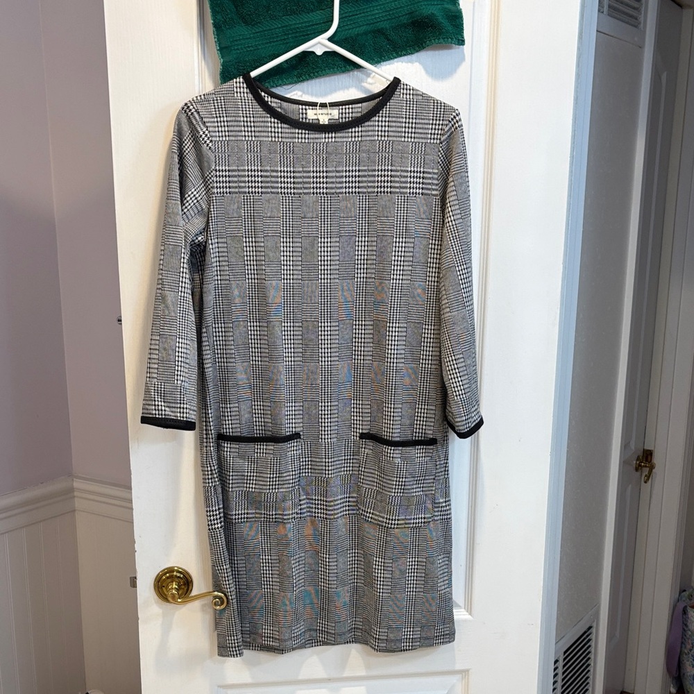 NWT Max Studio Black and White Checkered Long Sleeve Dress
